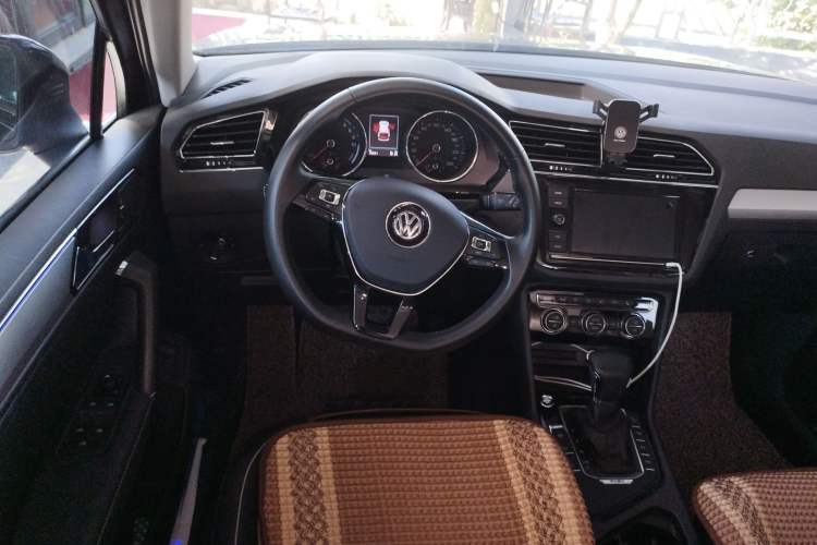 Used Volkswagen Tiguan L New Energy 2019 430 PHEV Hybrid Flagship Model Steering Wheel