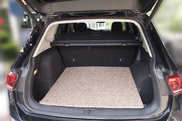 Used Volkswagen Tiguan L New Energy 2019 430 PHEV Hybrid Flagship Model Trunk