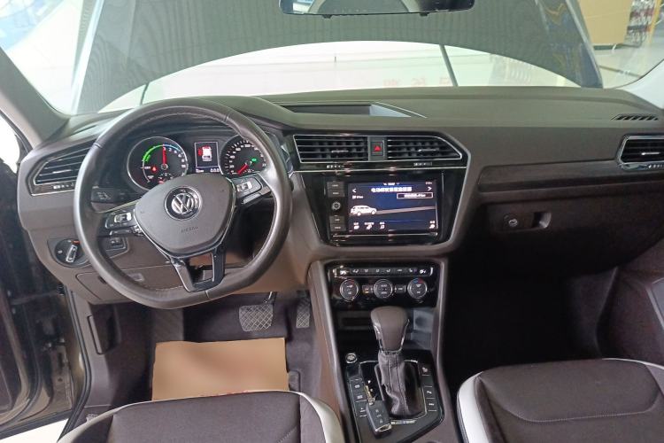 Used Volkswagen Tiguan L New Energy 2019 430 PHEV Hybrid Luxury Edition Center Console