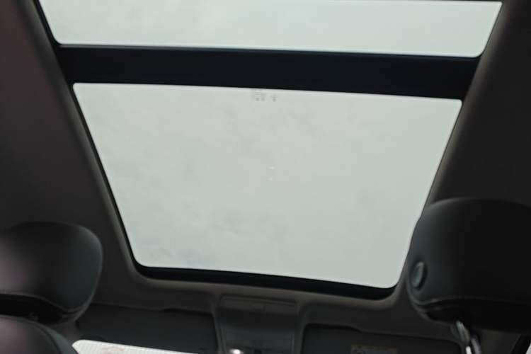 Used Volkswagen Tiguan L New Energy 2019 430 PHEV Hybrid Luxury Edition Headliner