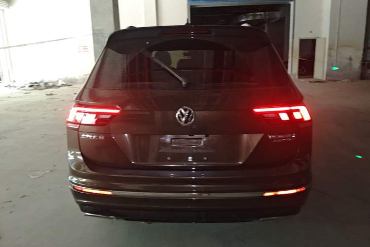 Used Volkswagen Tiguan L New Energy 2019 430 PHEV Hybrid Luxury Edition Rear