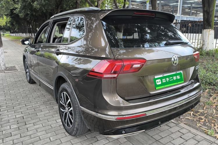Used Volkswagen Tiguan L New Energy 2019 430 PHEV Hybrid Luxury Edition Rear Left 45 Deg