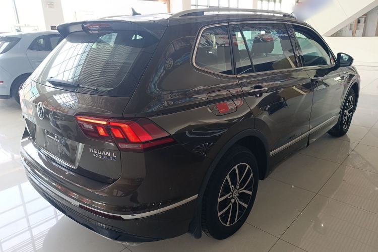 Used Volkswagen Tiguan L New Energy 2019 430 PHEV Hybrid Luxury Edition Rear Right 45 Deg