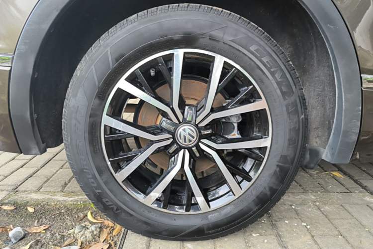 Used Volkswagen Tiguan L New Energy 2019 430 PHEV Hybrid Luxury Edition Right Rear Wheel Hub