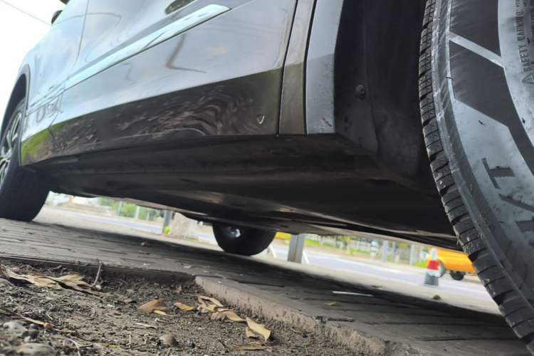 Used Volkswagen Tiguan L New Energy 2019 430 PHEV Hybrid Luxury Edition Right Side Sill