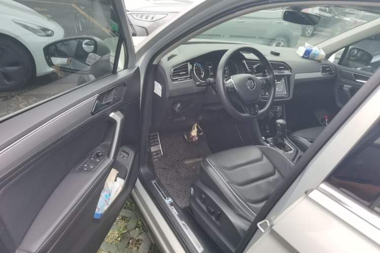 Used Volkswagen Tiguan L New Energy 2019 430 PHEV Hybrid Flagship Model Driver Seat