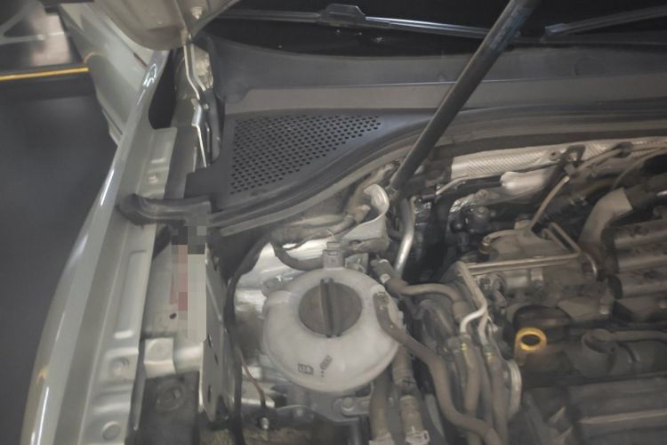 Used Volkswagen Tiguan L New Energy 2019 430 PHEV Hybrid Flagship Model Engine Bay Right
