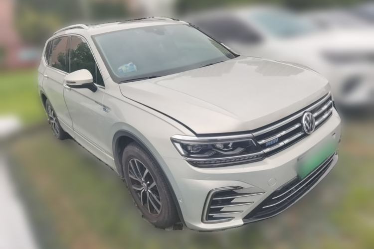 Used Volkswagen Tiguan L New Energy 2019 430 PHEV Hybrid Flagship Model Front Right 45 Deg