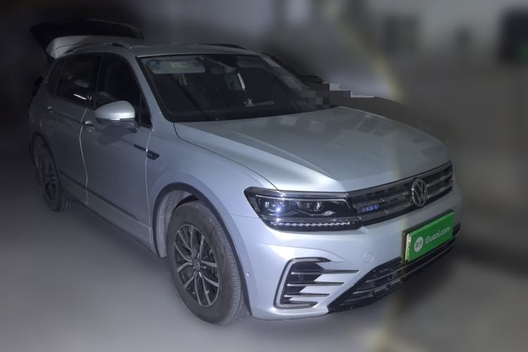 Used Volkswagen Tiguan L New Energy 2019 430 PHEV Hybrid Flagship Model Front Right 45 Deg