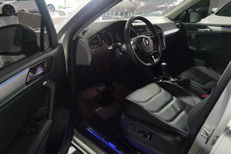 Used Volkswagen Tiguan L New Energy 2019 430 PHEV Hybrid Flagship Model Driver Seat