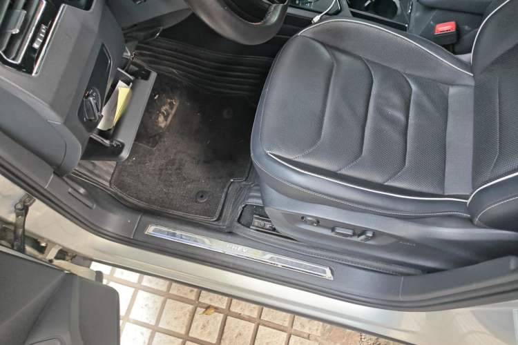 Used Volkswagen Tiguan L New Energy 2019 430 PHEV Hybrid Flagship Model Driver Seat