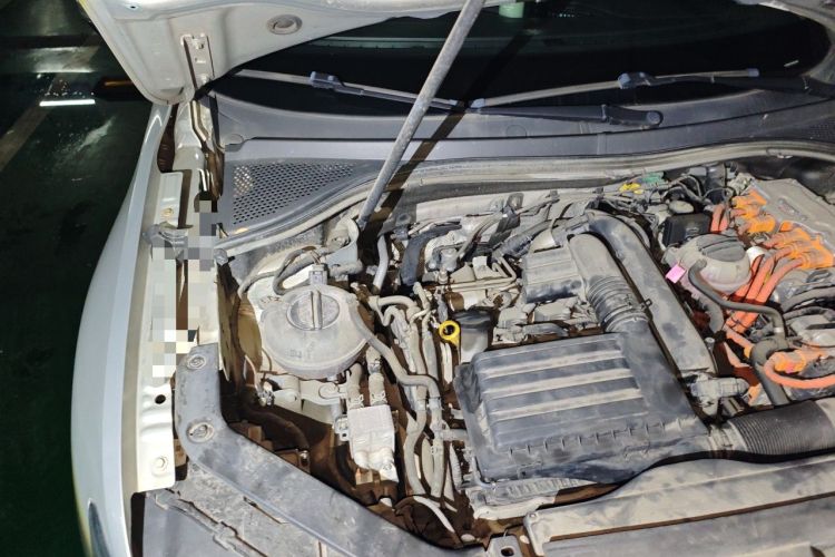 Used Volkswagen Tiguan L New Energy 2019 430 PHEV Hybrid Flagship Model Engine Bay Right
