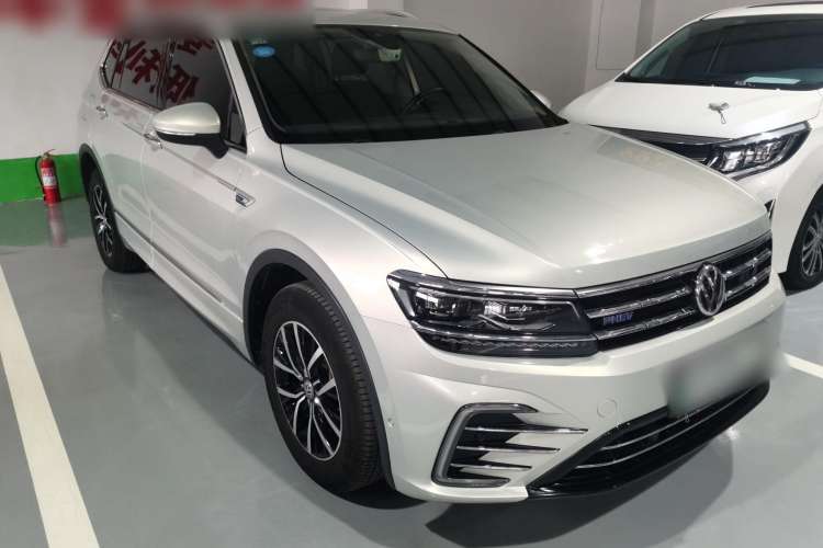Used Volkswagen Tiguan L New Energy 2019 430 PHEV Hybrid Flagship Model Front Right 45 Deg