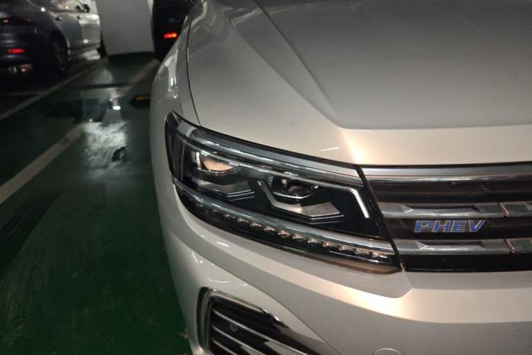 Used Volkswagen Tiguan L New Energy 2019 430 PHEV Hybrid Flagship Model Right Front Headlight