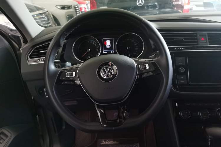 Used Volkswagen Tiguan L New Energy 2019 430 PHEV Hybrid Flagship Model Steering Wheel