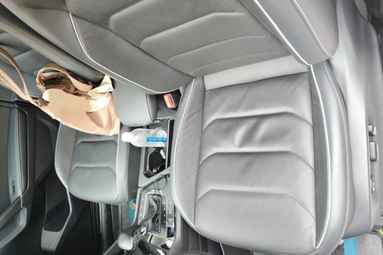 Used Volkswagen Tiguan L New Energy 2019 430 PHEV Hybrid Flagship Model Left Front Seat