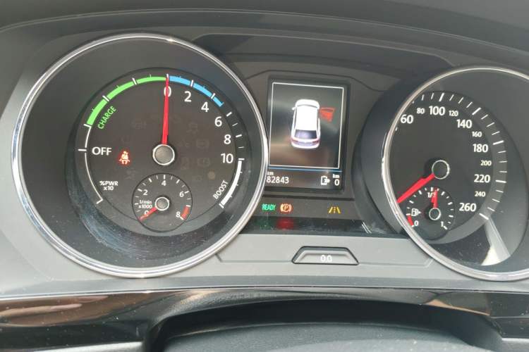 Used Volkswagen Tiguan L New Energy 2019 430 PHEV Hybrid Flagship Model Odometer Close Up