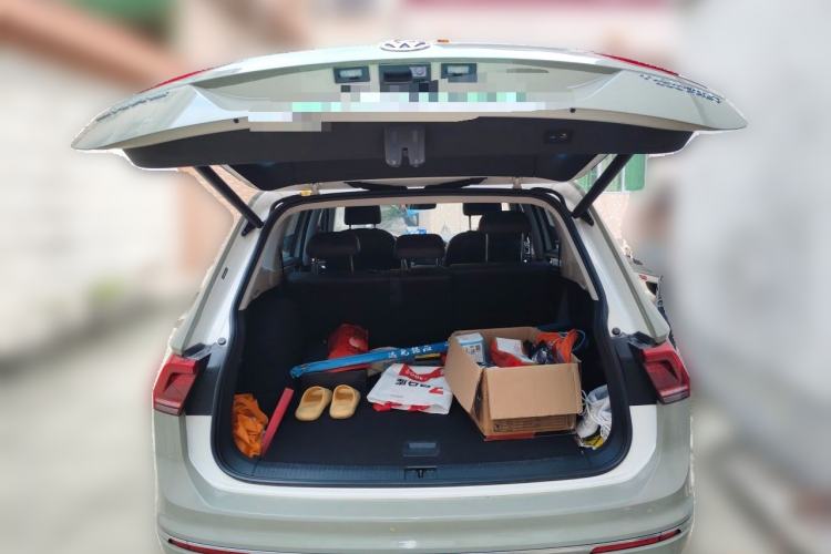 Used Volkswagen Tiguan L New Energy 2019 430 PHEV Hybrid Flagship Model Trunk