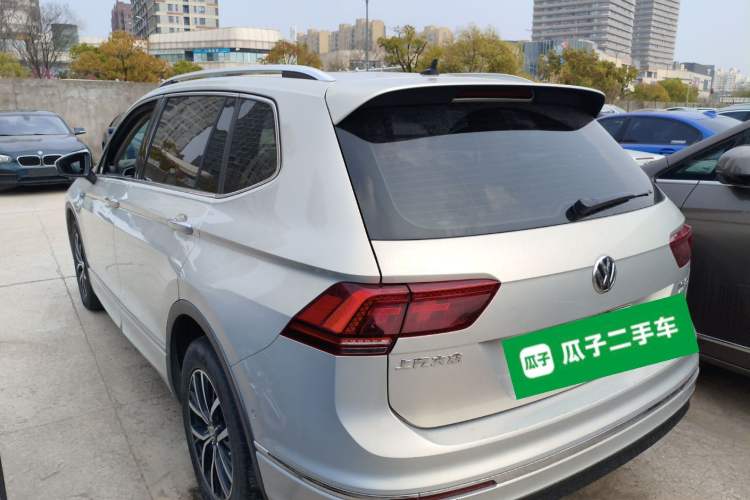 Used Volkswagen Tiguan L New Energy 2019 430 PHEV Hybrid Flagship Model Rear Left 45 Deg