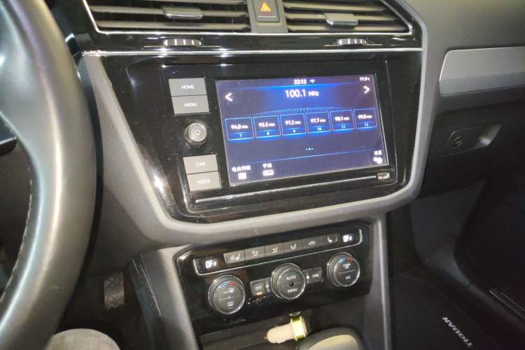 Used Volkswagen Tiguan L New Energy 2019 430 PHEV Hybrid Luxury Edition Audio And AC Panel