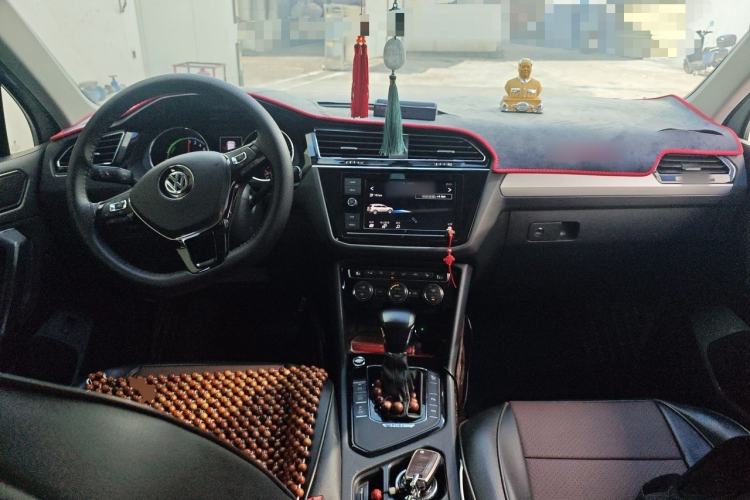 Used Volkswagen Tiguan L New Energy 2019 430 PHEV Hybrid Luxury Edition Center Console