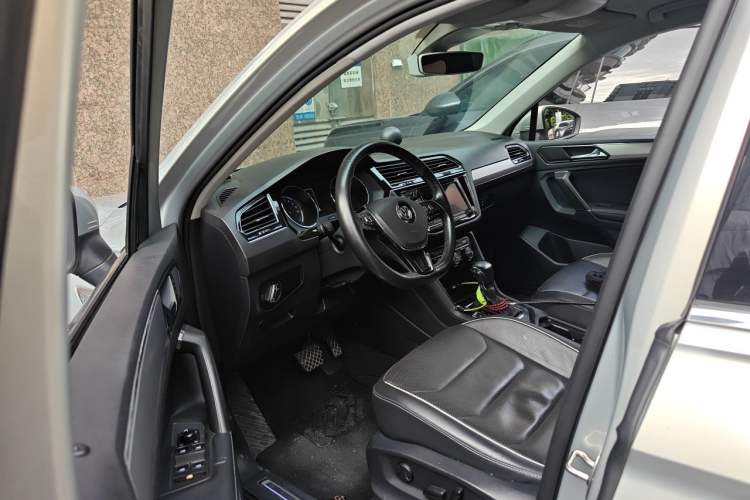 Used Volkswagen Tiguan L New Energy 2019 430 PHEV Hybrid Flagship Model Driver Seat