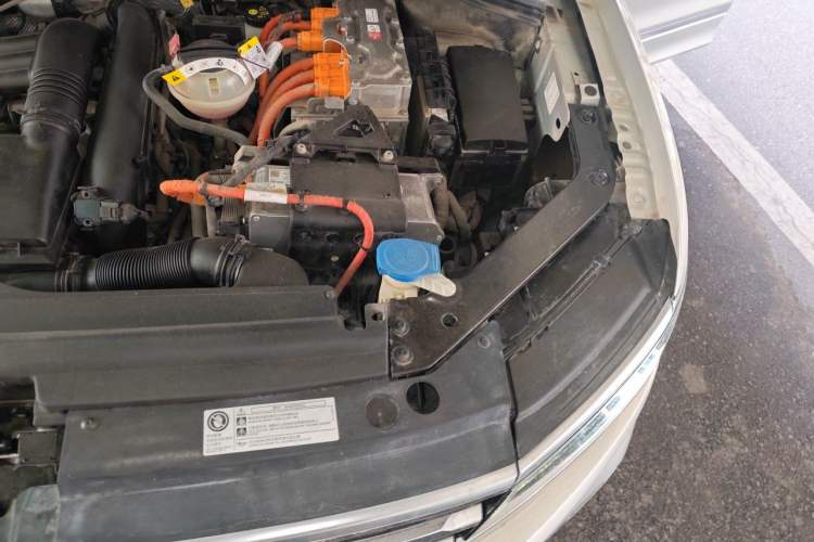 Used Volkswagen Tiguan L New Energy 2019 430 PHEV Hybrid Flagship Model Engine Bay Left