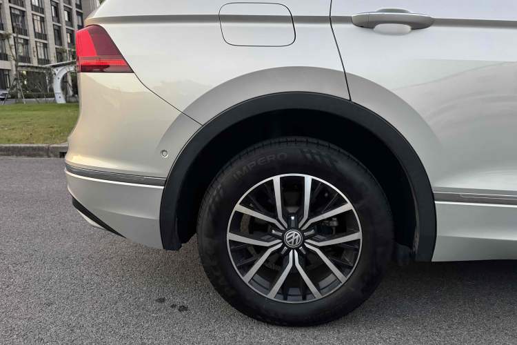 Used Volkswagen Tiguan L New Energy 2019 430 PHEV Hybrid Flagship Model Exterior 7