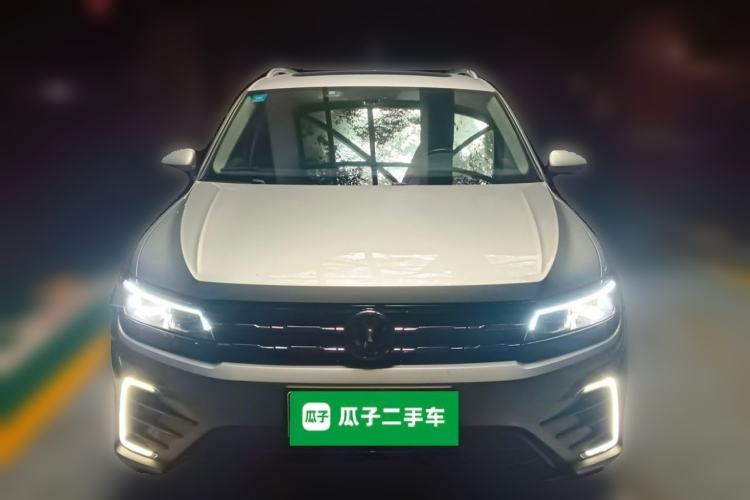 Used Volkswagen Tiguan L New Energy 2019 430 PHEV Hybrid Luxury Edition Front