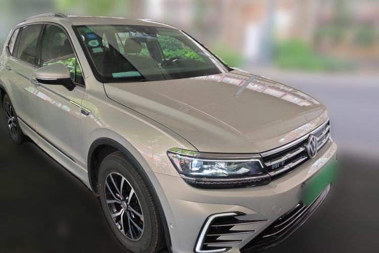Used Volkswagen Tiguan L New Energy 2019 430 PHEV Hybrid Flagship Model Front Right 45 Deg