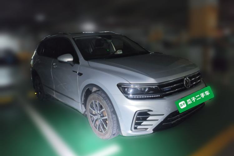 Used Volkswagen Tiguan L New Energy 2019 430 PHEV Hybrid Flagship Model Front Right 45 Deg