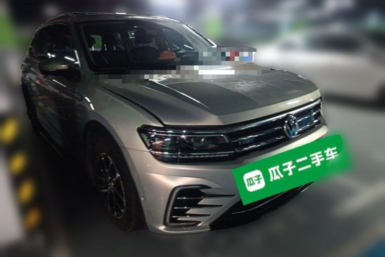 Used Volkswagen Tiguan L New Energy 2019 430 PHEV Hybrid Flagship Model Front Right 45 Deg