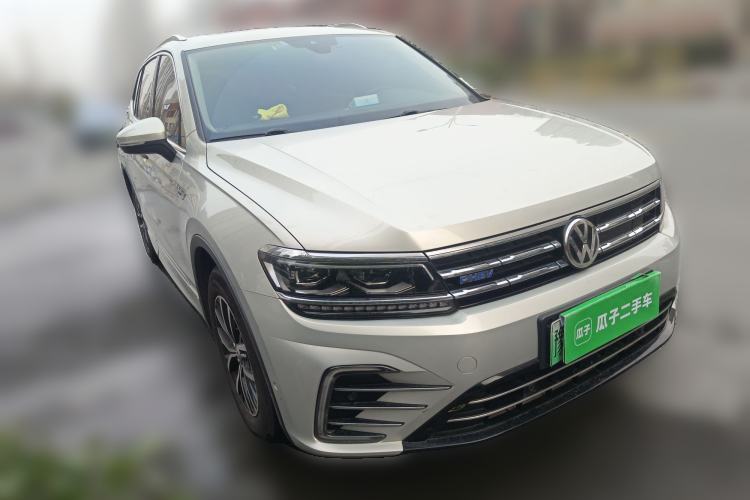 Used Volkswagen Tiguan L New Energy 2019 430 PHEV Hybrid Flagship Model Front Right 45 Deg