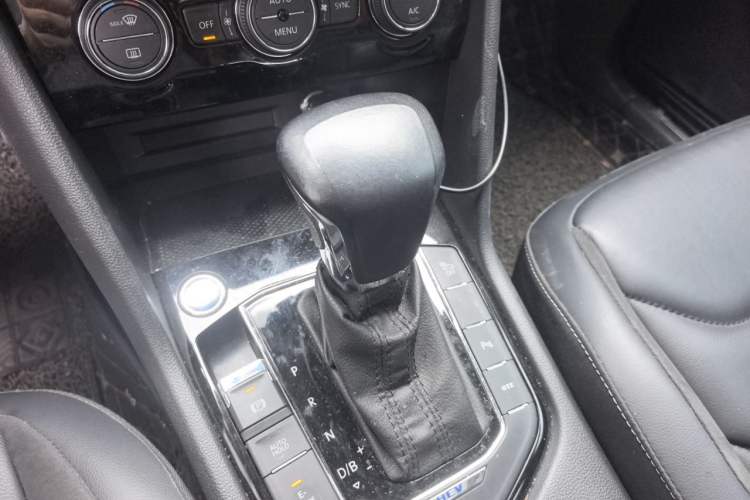 Used Volkswagen Tiguan L New Energy 2019 430 PHEV Hybrid Luxury Edition Gear Lever