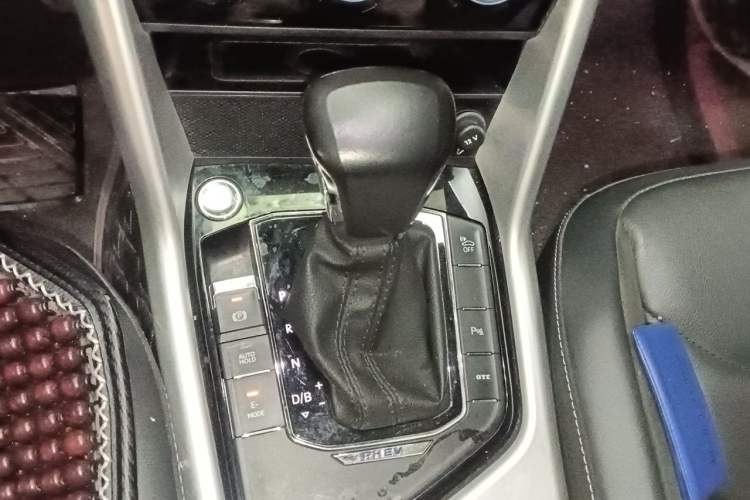 Used Volkswagen Tiguan L New Energy 2019 430 PHEV Hybrid Luxury Edition Gear Lever