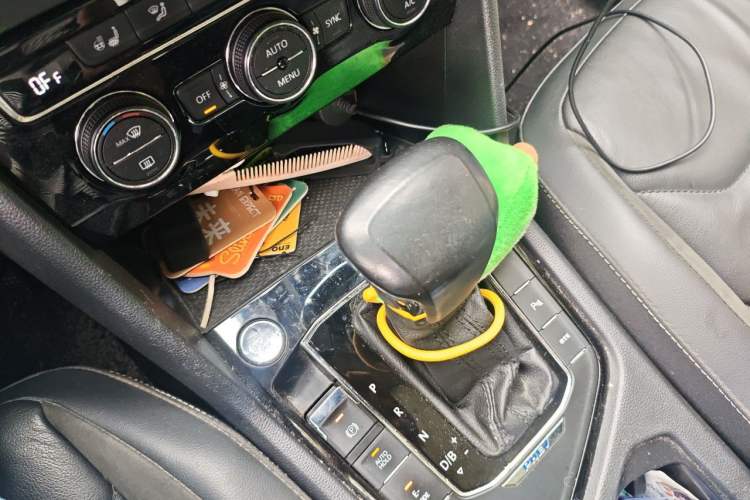 Used Volkswagen Tiguan L New Energy 2019 430 PHEV Hybrid Luxury Edition Gear Lever