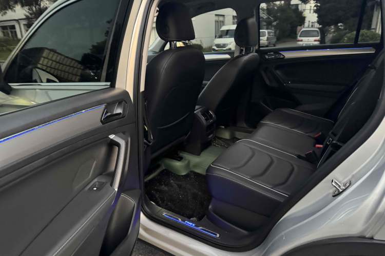 Used Volkswagen Tiguan L New Energy 2019 430 PHEV Hybrid Flagship Model Interior 11