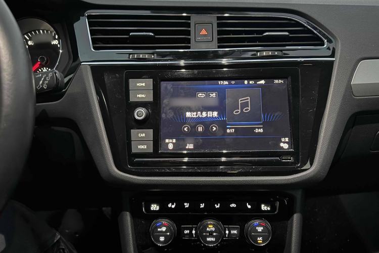 Used Volkswagen Tiguan L New Energy 2019 430 PHEV Hybrid Flagship Model Interior 13
