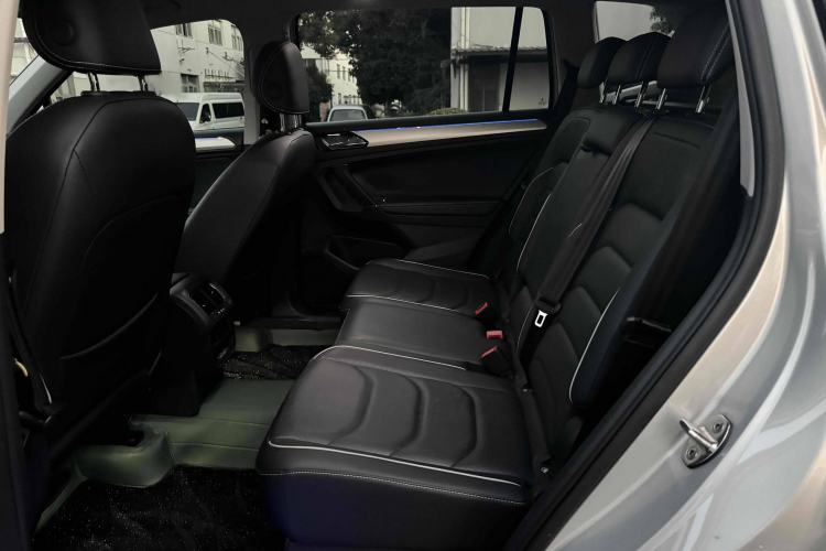 Used Volkswagen Tiguan L New Energy 2019 430 PHEV Hybrid Flagship Model Interior 2