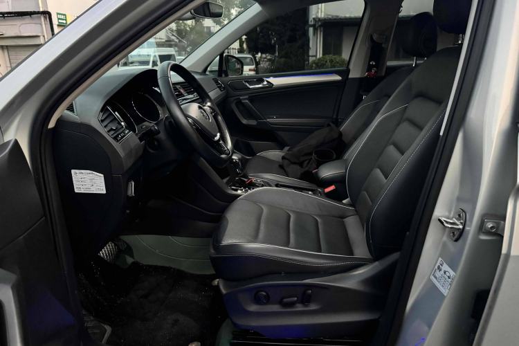 Used Volkswagen Tiguan L New Energy 2019 430 PHEV Hybrid Flagship Model Interior 9