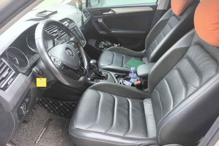 Used Volkswagen Tiguan L New Energy 2019 430 PHEV Hybrid Luxury Edition Left Front Seat
