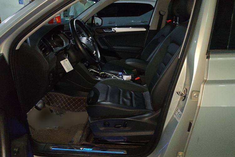 Used Volkswagen Tiguan L New Energy 2019 430 PHEV Hybrid Luxury Edition Left Front Seat