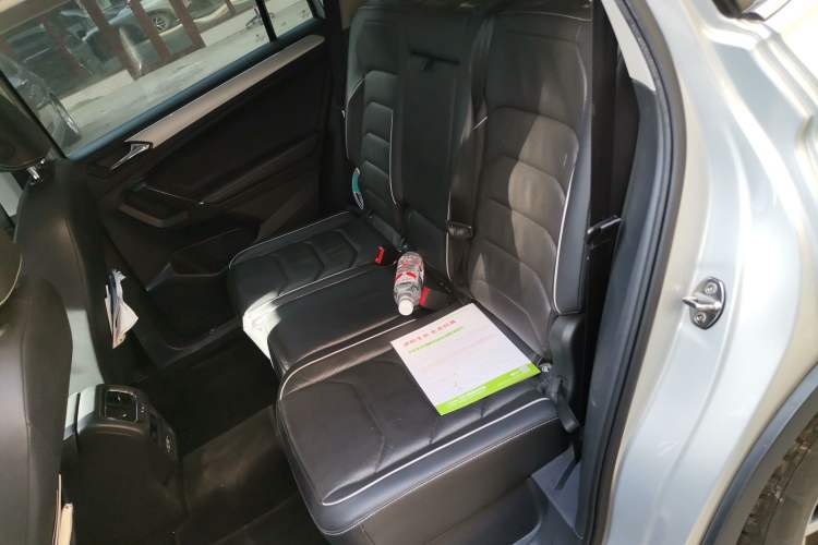 Used Volkswagen Tiguan L New Energy 2019 430 PHEV Hybrid Flagship Model Left Rear Seat