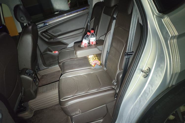 Used Volkswagen Tiguan L New Energy 2019 430 PHEV Hybrid Flagship Model Left Rear Seat