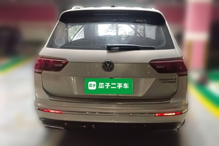 Used Volkswagen Tiguan L New Energy 2019 430 PHEV Hybrid Luxury Edition Rear