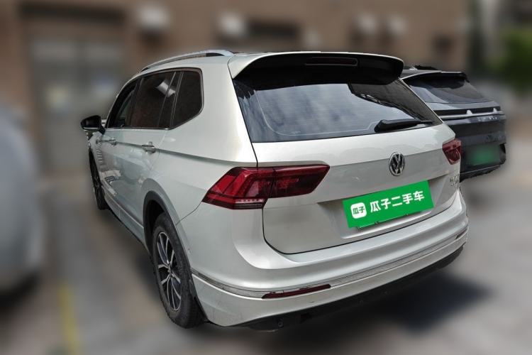 Used Volkswagen Tiguan L New Energy 2019 430 PHEV Hybrid Flagship Model Rear Left 45 Deg