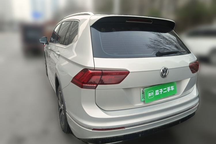 Used Volkswagen Tiguan L New Energy 2019 430 PHEV Hybrid Flagship Model Rear Left 45 Deg