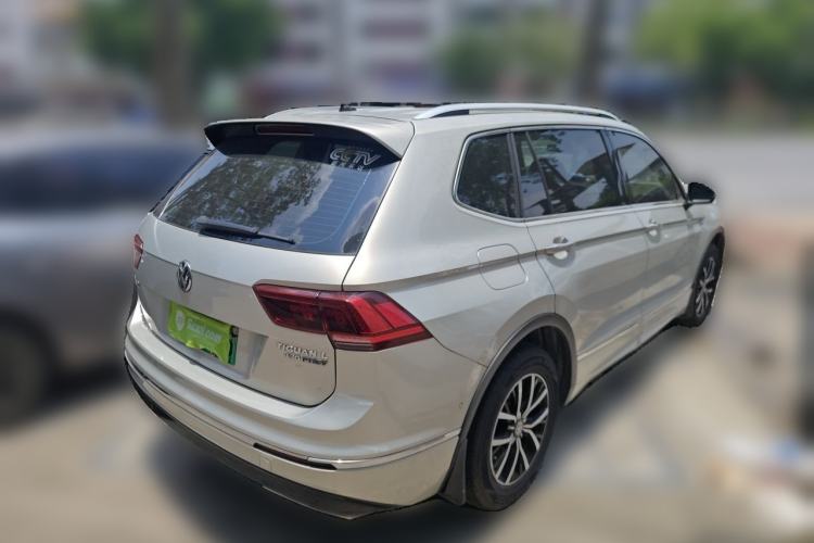 Used Volkswagen Tiguan L New Energy 2019 430 PHEV Hybrid Flagship Model Rear Right 45 Deg