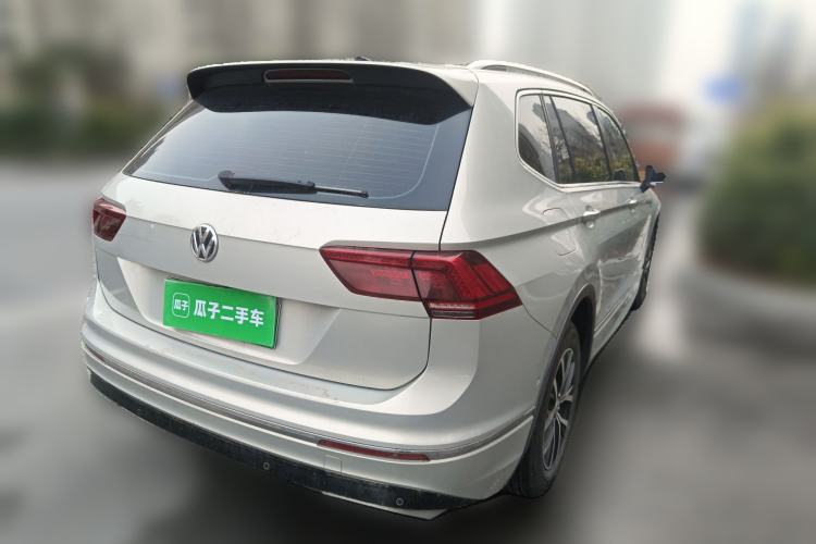 Used Volkswagen Tiguan L New Energy 2019 430 PHEV Hybrid Flagship Model Rear Right 45 Deg