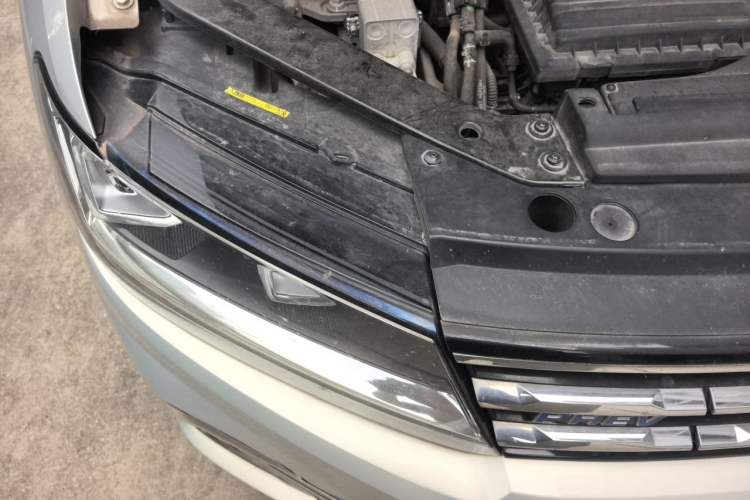 Used Volkswagen Tiguan L New Energy 2019 430 PHEV Hybrid Luxury Edition Right Front Headlight